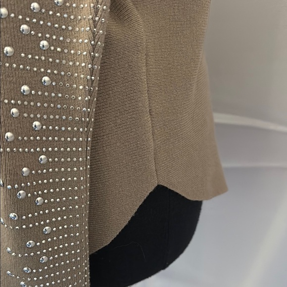 Fine Knit Beige Sweater with Rhinestone Accents - Picture 2 of 8